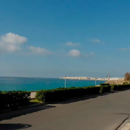Apartmán Seafront In Baia Near