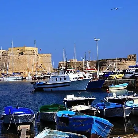 Апартаменты Seafront In Baia Near